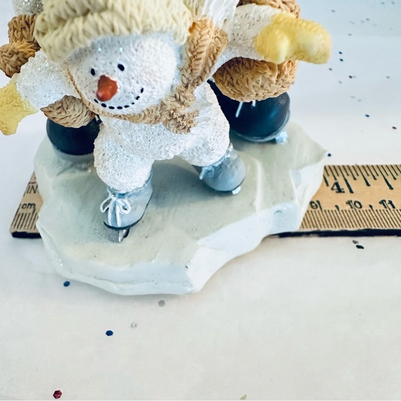 NFS Russ Berrie Snowman and Child Figurine - Hand painted Collectibles - Picture 7 of 9